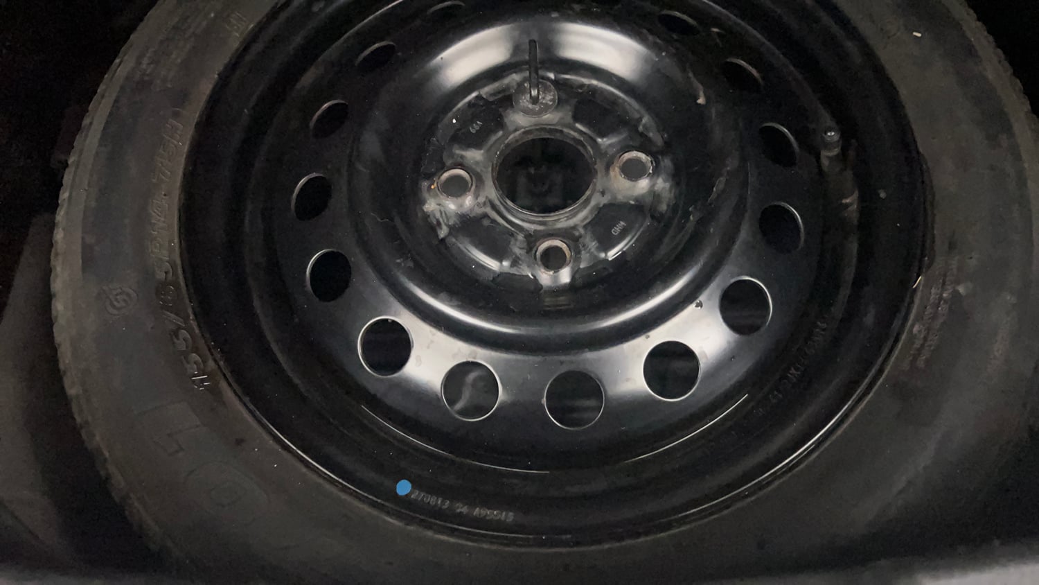 Used 2013 Maruti Suzuki Wagon R Stingray VXi Petrol Manual tyres SPARE TYRE VIEW