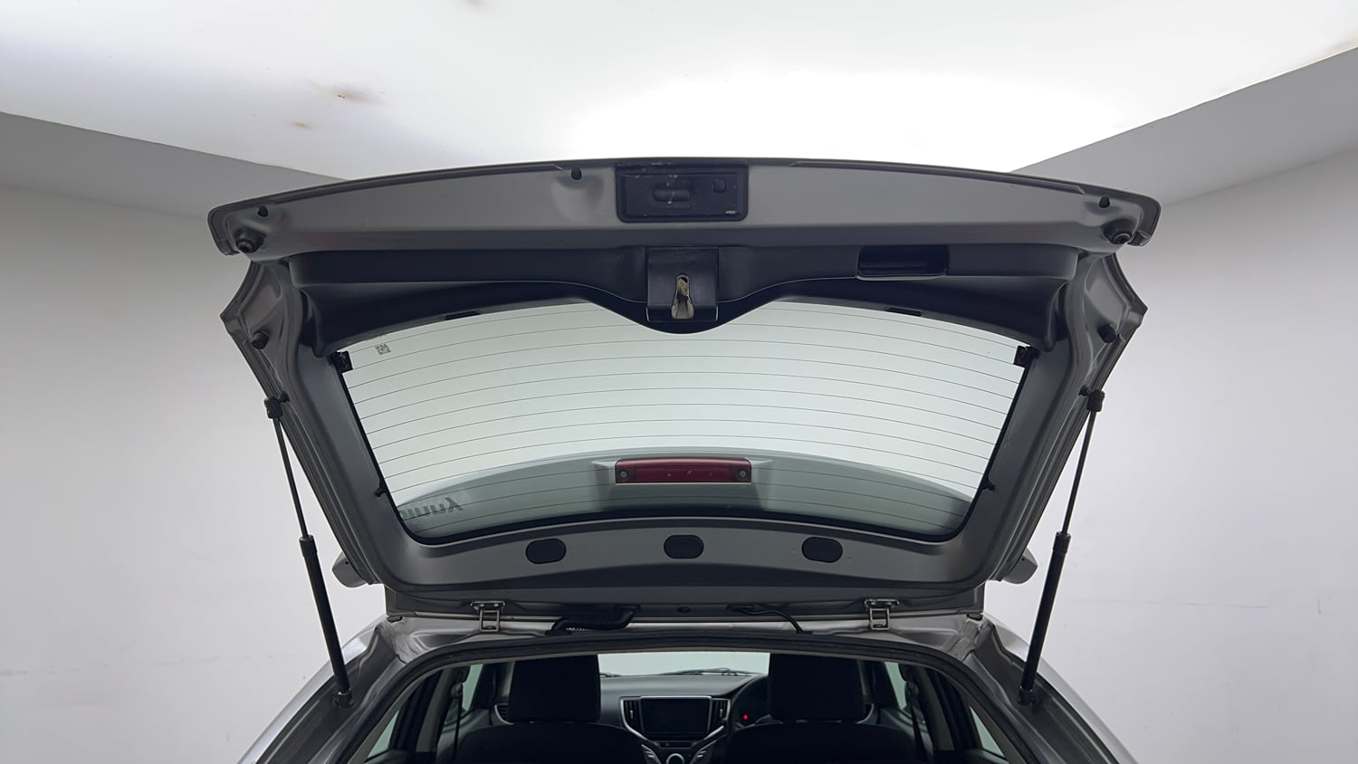 Used 2019 Maruti Suzuki Baleno Alpha Automatic Petrol Automatic interior DICKY DOOR OPEN VIEW
