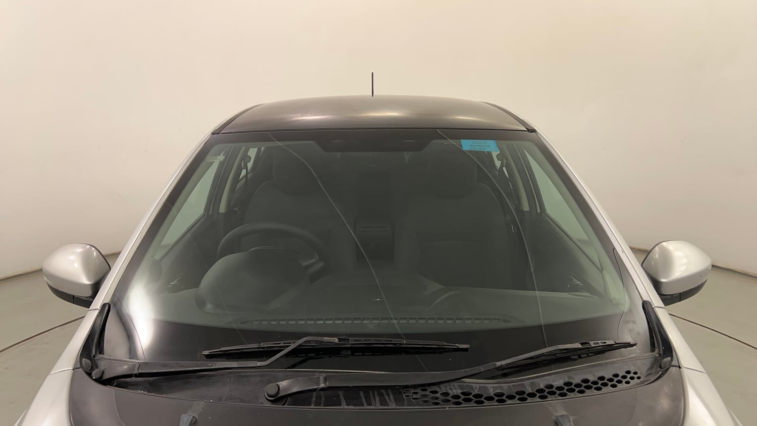 Used 2018 Tata Tigor Revotron XZ (O) Petrol Manual exterior FRONT WINDSHIELD VIEW