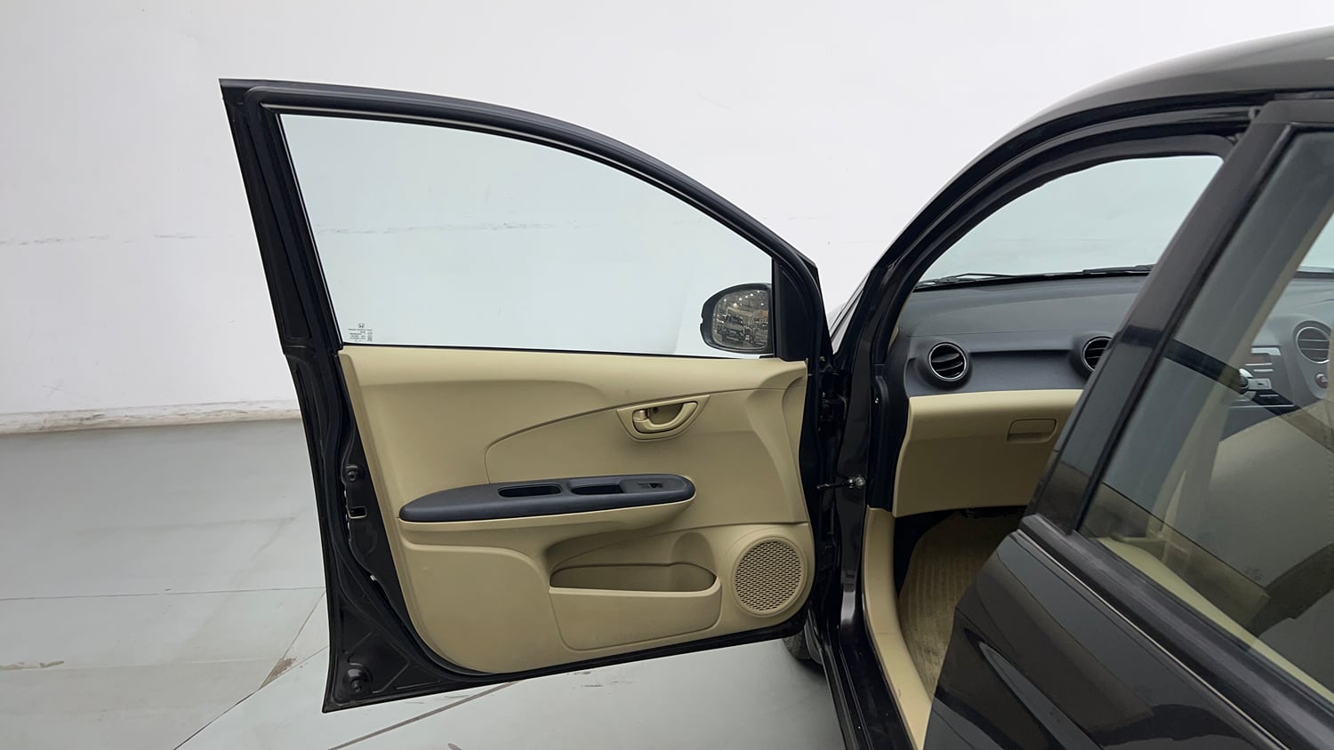 Used 2016 Honda Amaze 1.2 S AT i-VTEC Petrol Automatic interior LEFT FRONT DOOR OPEN VIEW