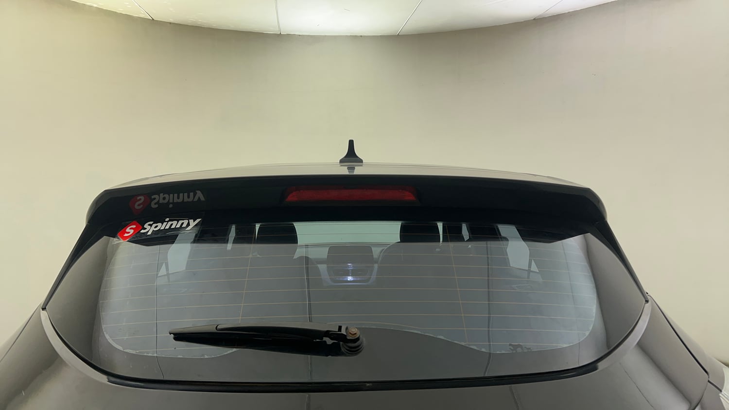 Used 2022 Tata Harrier XZA Plus Dark Edition Diesel Automatic exterior BACK WINDSHIELD VIEW