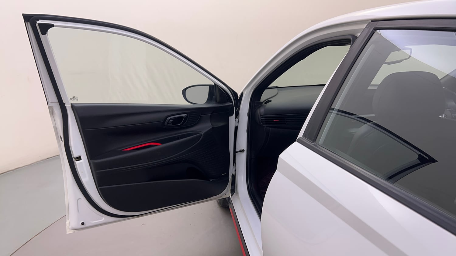 Used 2023 Hyundai i20 N Line N8 1.0 Turbo DCT Petrol Automatic interior LEFT FRONT DOOR OPEN VIEW