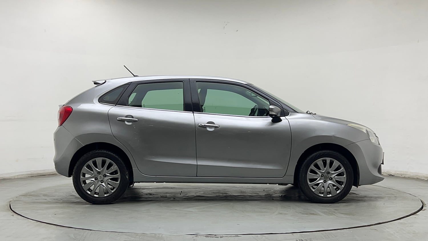 Used 2016 Maruti Suzuki Baleno Zeta 1.2 AT Petrol Automatic exterior RIGHT SIDE VIEW