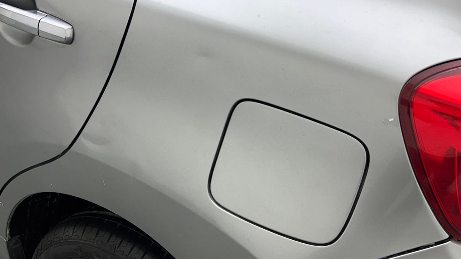 Used 2016 Maruti Suzuki Baleno Zeta 1.2 AT Petrol Automatic dents MINOR DENT