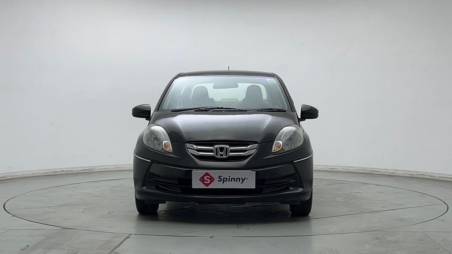 Used 2016 Honda Amaze 1.2 S AT i-VTEC Petrol Automatic exterior FRONT VIEW