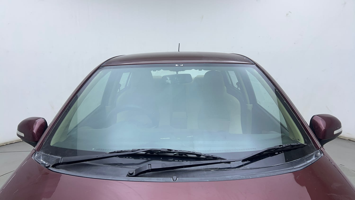 Used 2013 Honda Amaze 1.2 VX i-VTEC Petrol Manual exterior FRONT WINDSHIELD VIEW