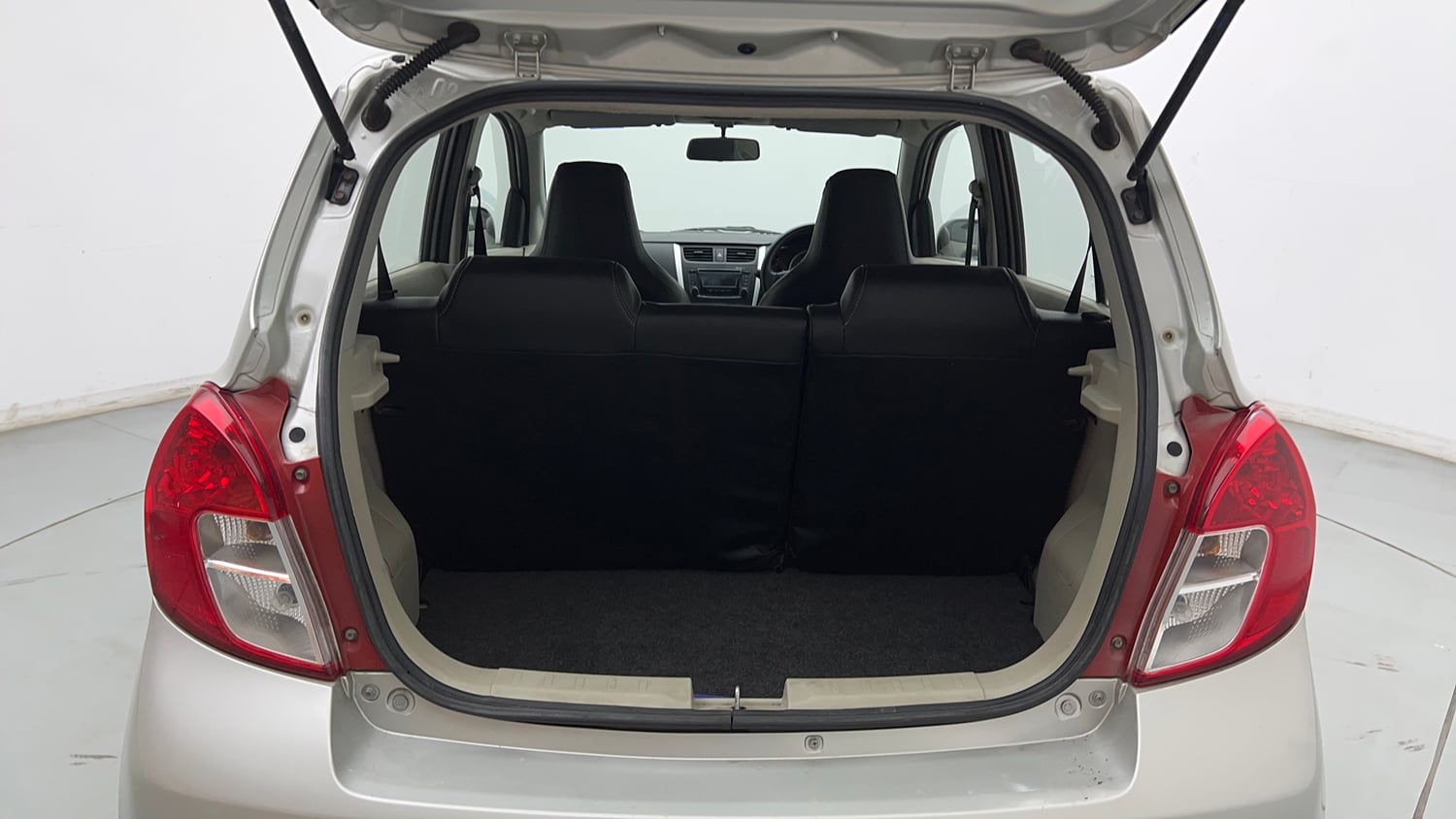 Used 2018 Maruti Suzuki Celerio ZXi AMT Petrol Automatic interior DICKY INSIDE VIEW