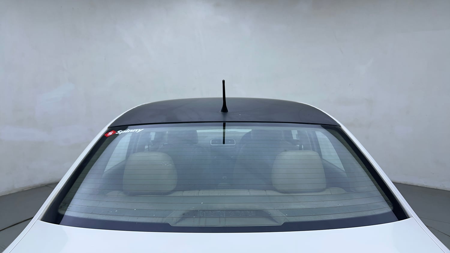 Used 2014 Skoda Rapid 1.6 MPI Elegance Petrol Manual exterior BACK WINDSHIELD VIEW