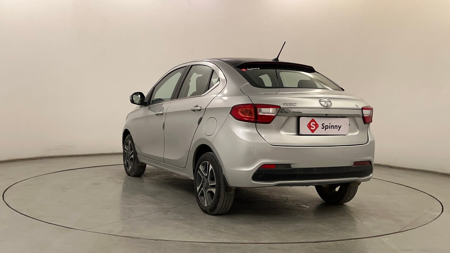 Used 2018 Tata Tigor Revotron XZ (O) Petrol Manual exterior LEFT REAR CORNER VIEW