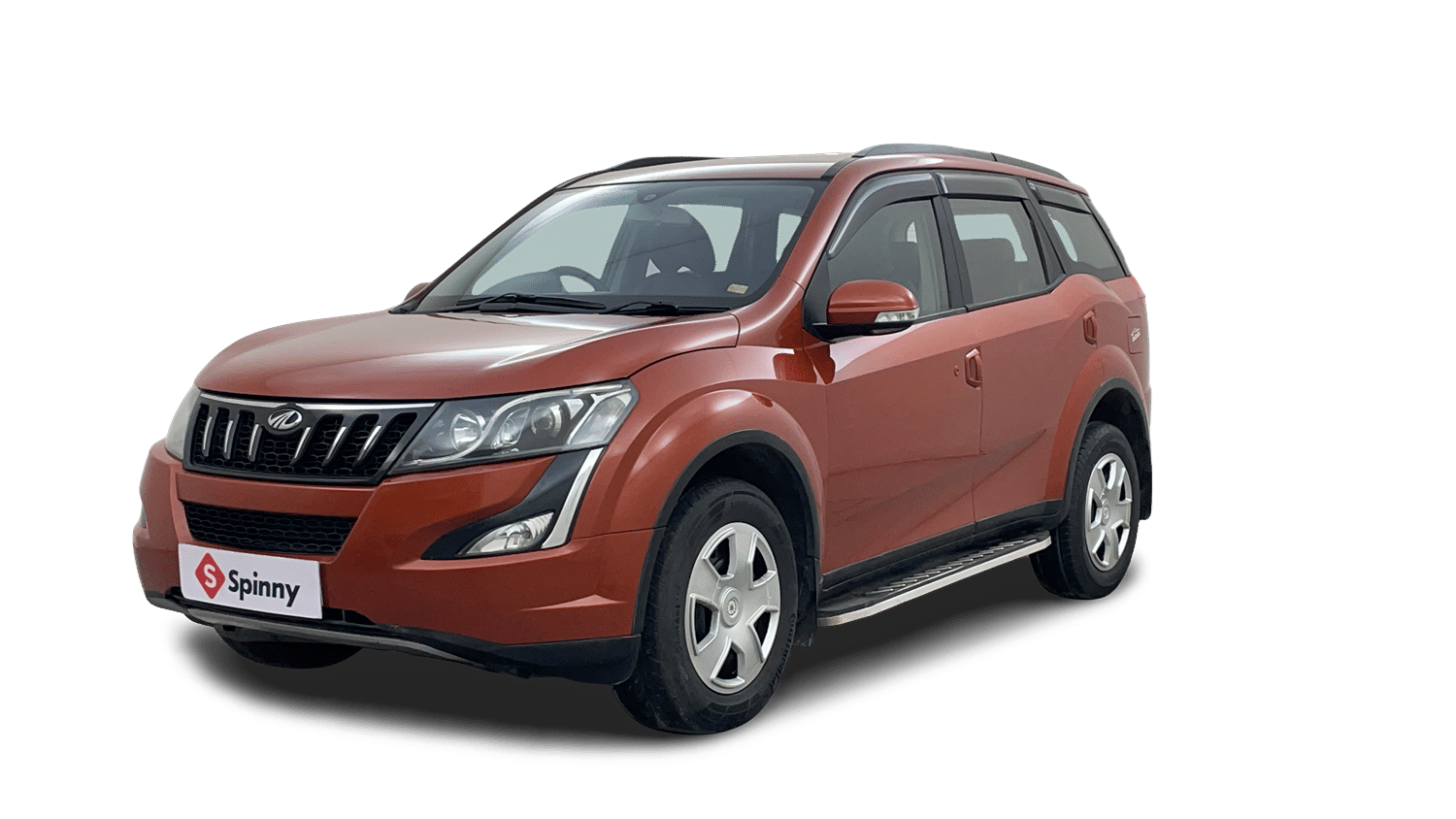 Used 2017 Mahindra XUV500 W6 AT Diesel Automatic Image