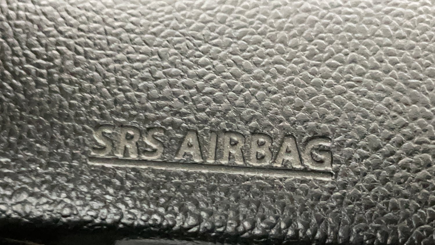 Used 2020 Maruti Suzuki Swift VXi Petrol Manual top_features Airbags