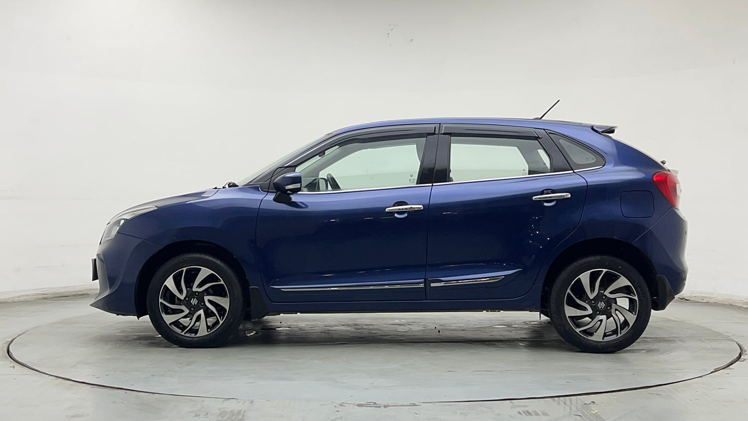 Used 2019 Maruti Suzuki Baleno Zeta Petrol Manual exterior LEFT SIDE VIEW