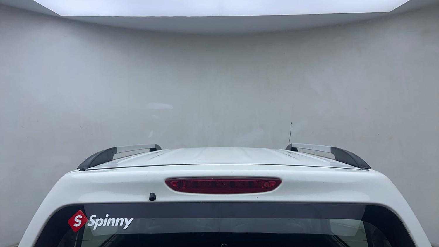 Used 2014 Maruti Suzuki Wagon R VXI Petrol Manual exterior EXTERIOR ROOF VIEW