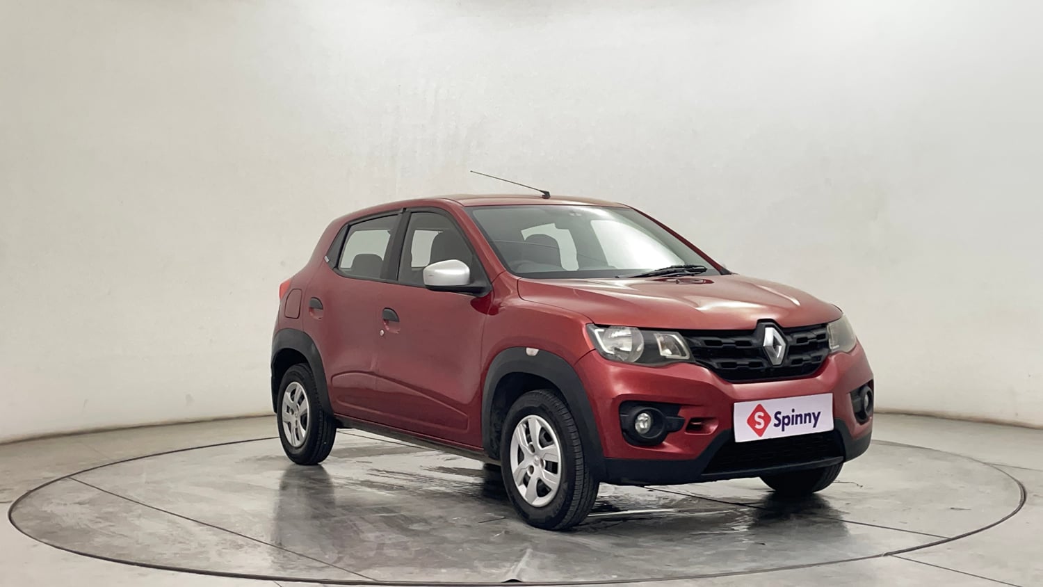Used 2016 Renault Kwid 1.0 RXT Petrol Manual exterior RIGHT FRONT CORNER VIEW