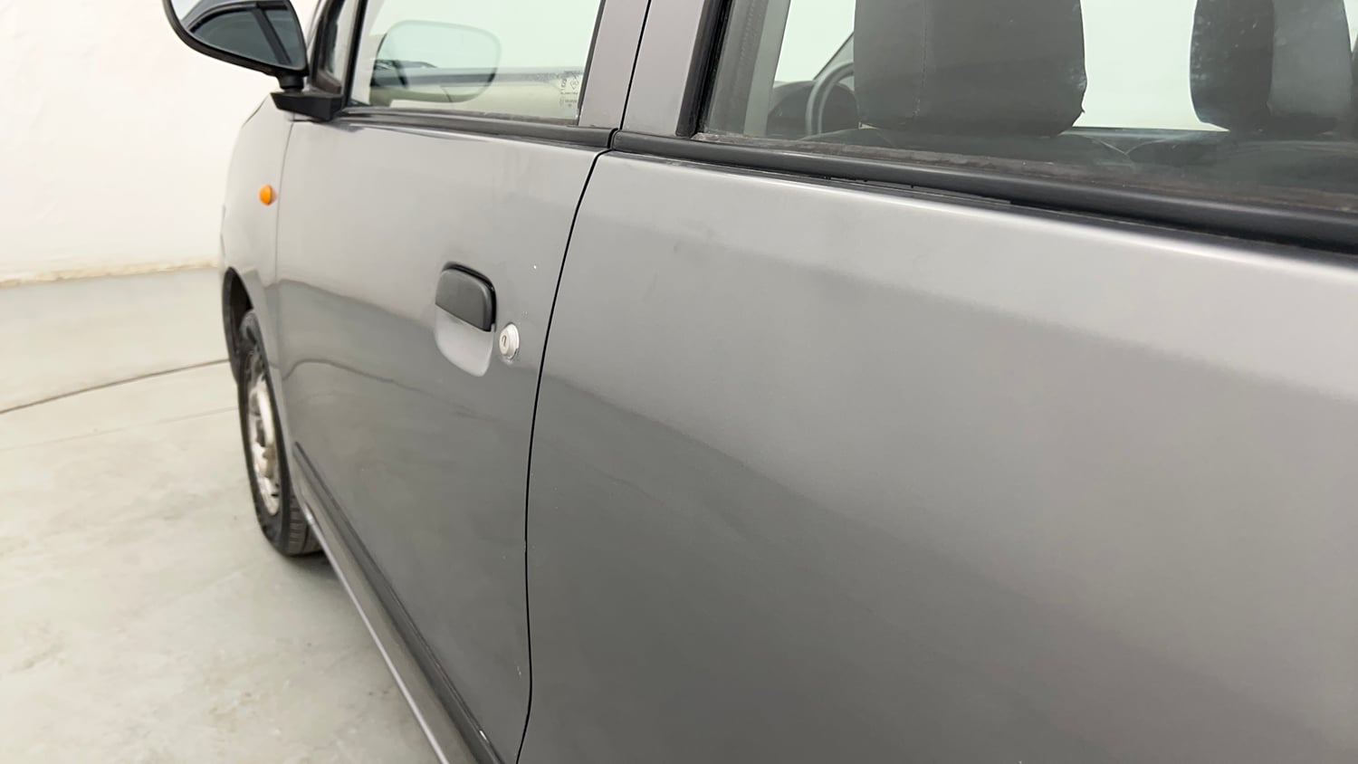 Used 2017 Maruti Suzuki Wagon R LXI CNG Cng Manual dents MINOR DENT