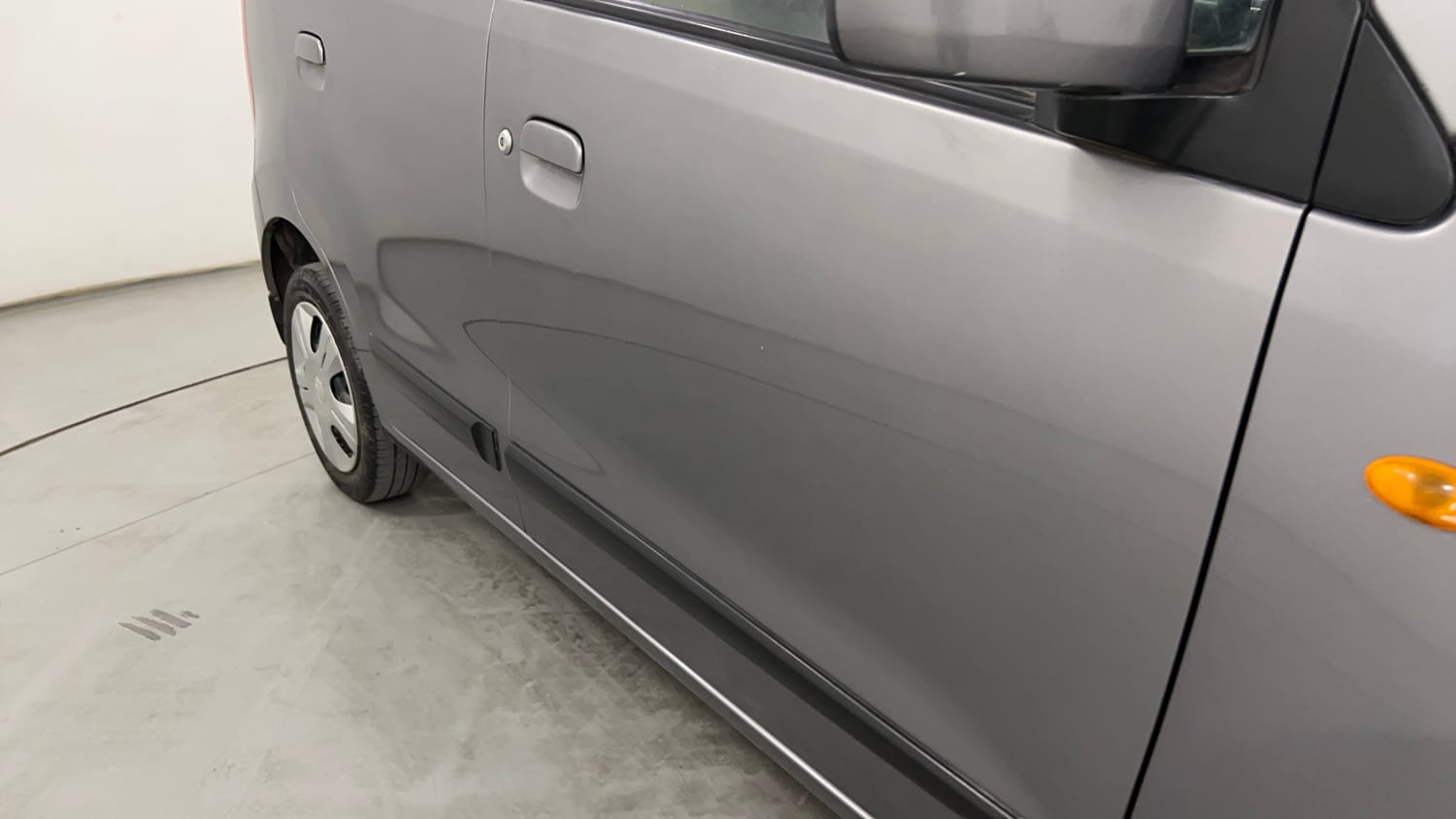 Used 2018 Maruti Suzuki Wagon R VXI Petrol Manual dents MINOR SCRATCH