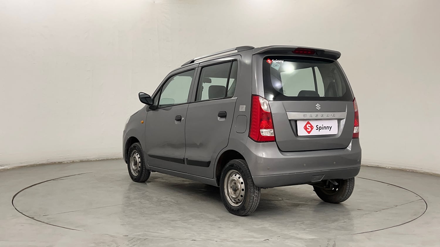 Used 2017 Maruti Suzuki Wagon R LXI CNG Cng Manual exterior LEFT REAR CORNER VIEW