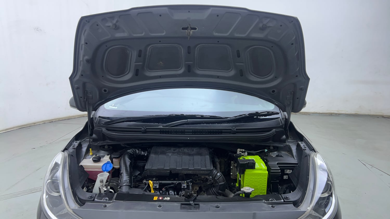 Used 2022 Hyundai Grand i10 Nios Asta 1.2 Kappa VTVT Petrol Manual engine ENGINE & BONNET OPEN FRONT VIEW