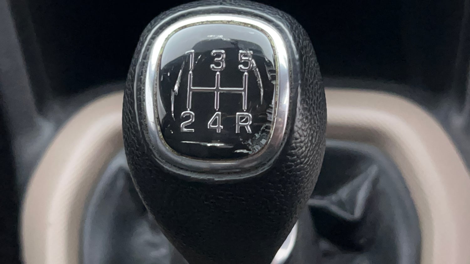 Used 2015 Hyundai Grand i10 Sportz 1.2 Kappa VTVT Petrol Manual interior GEAR  KNOB VIEW