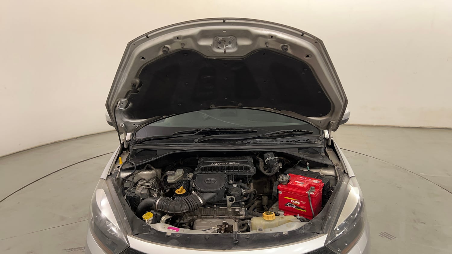 Used 2018 Tata Tigor Revotron XZ (O) Petrol Manual engine ENGINE & BONNET OPEN FRONT VIEW