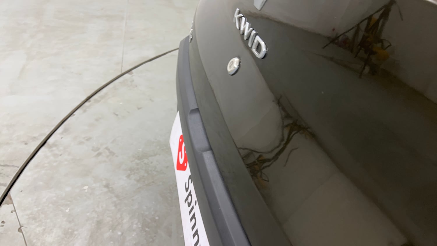 Used 2016 Renault Kwid RXT Petrol Manual dents MINOR SCRATCH