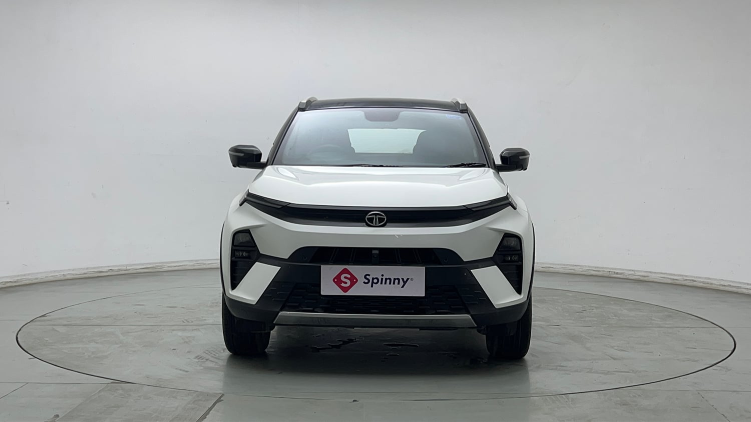 Used 2024 Tata Nexon Fearless 1.2 Revotron Petrol 6MT DT Petrol Manual exterior FRONT VIEW
