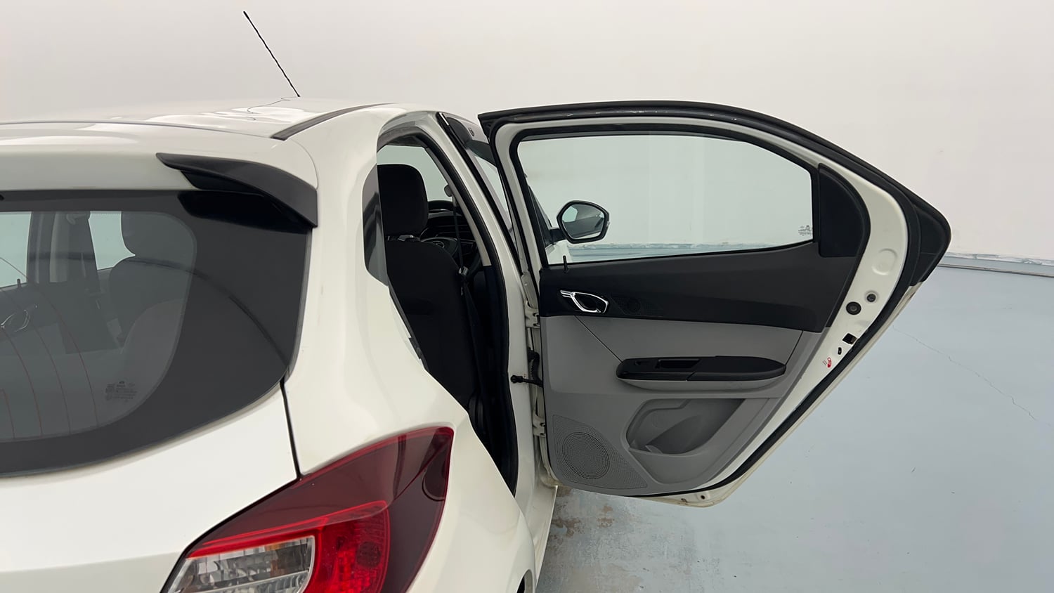Used 2020 Tata Tiago XZ Plus Petrol Manual interior RIGHT REAR DOOR OPEN VIEW