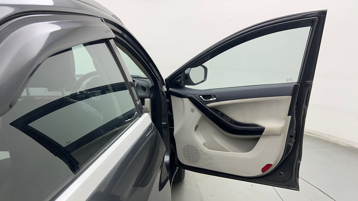 Used 2022 Tata Nexon XZA Plus (S) Petrol Automatic interior RIGHT FRONT DOOR OPEN VIEW
