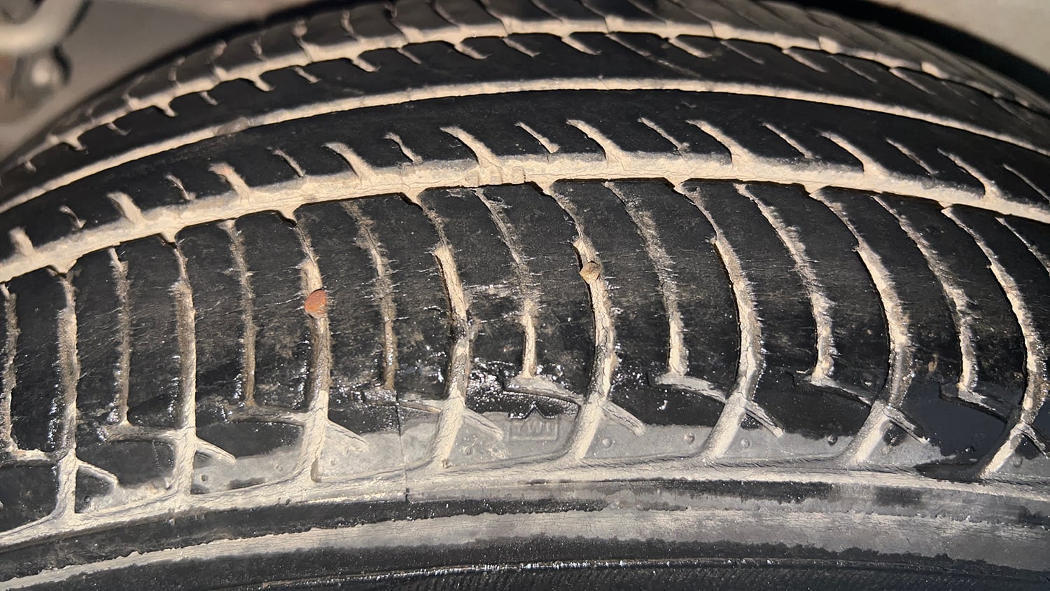 Used 2018 Maruti Suzuki Celerio ZXi AMT Petrol Automatic tyres RIGHT REAR TYRE TREAD VIEW