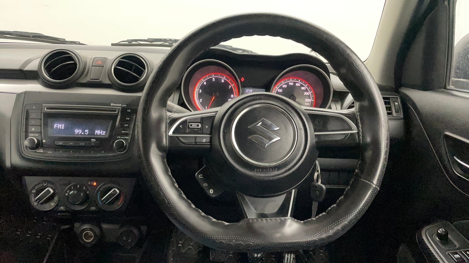Used 2020 Maruti Suzuki Swift VXi Petrol Manual interior STEERING VIEW