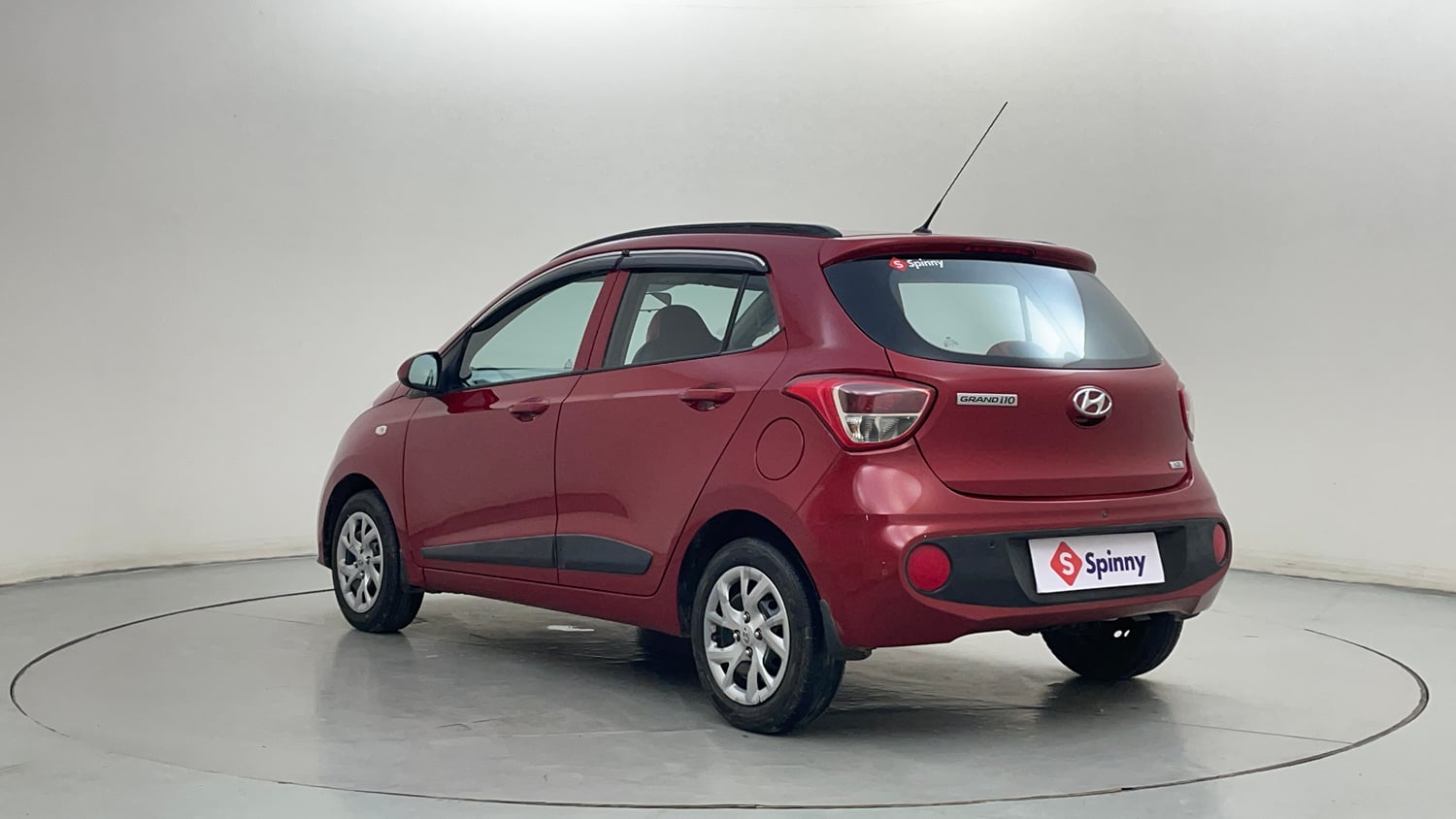 Used 2019 Hyundai Grand i10 Magna 1.2 Kappa VTVT Petrol Manual exterior LEFT REAR CORNER VIEW