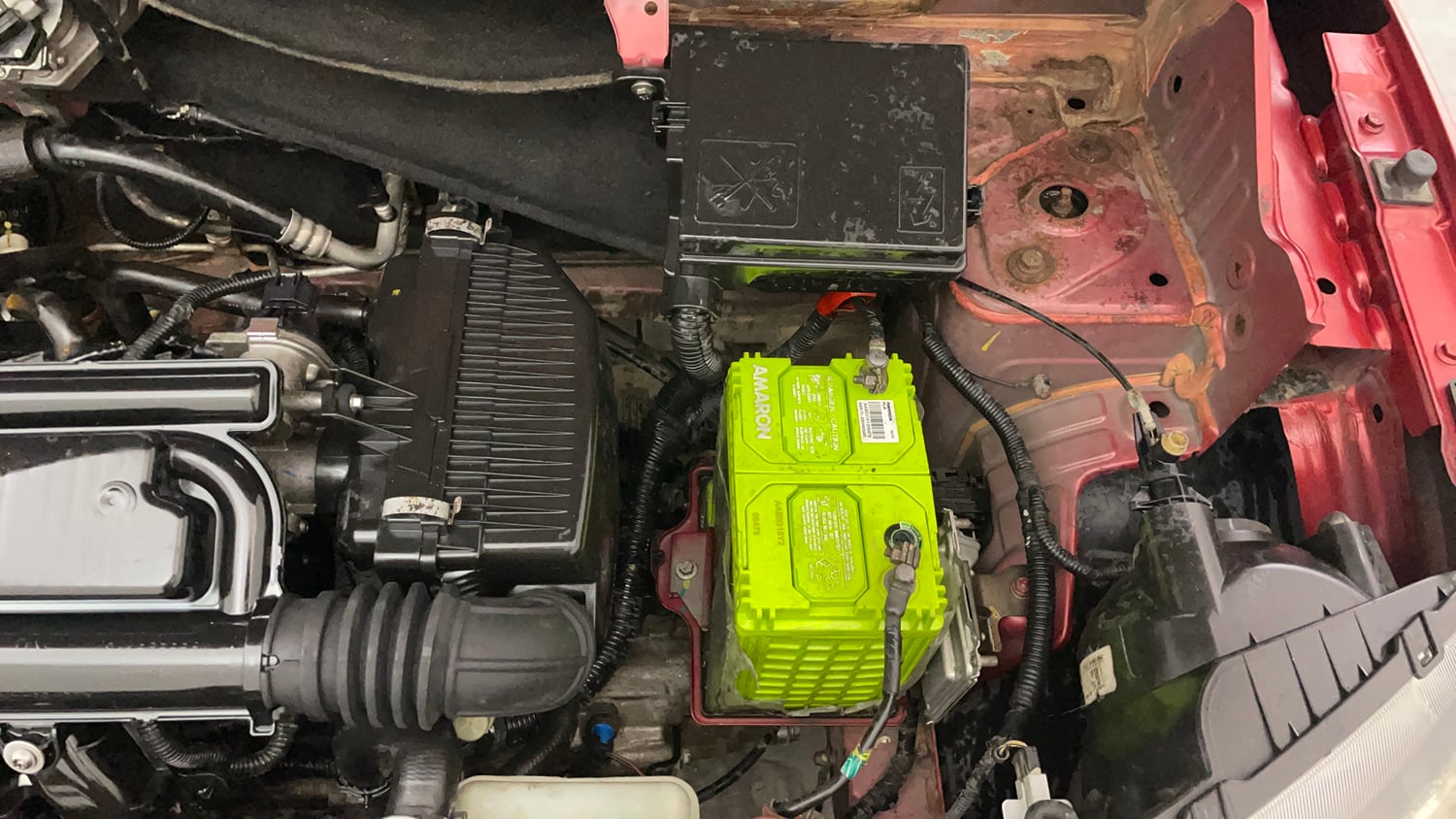 Used 2016 Renault Kwid 1.0 RXT Petrol Manual engine ENGINE LEFT SIDE VIEW