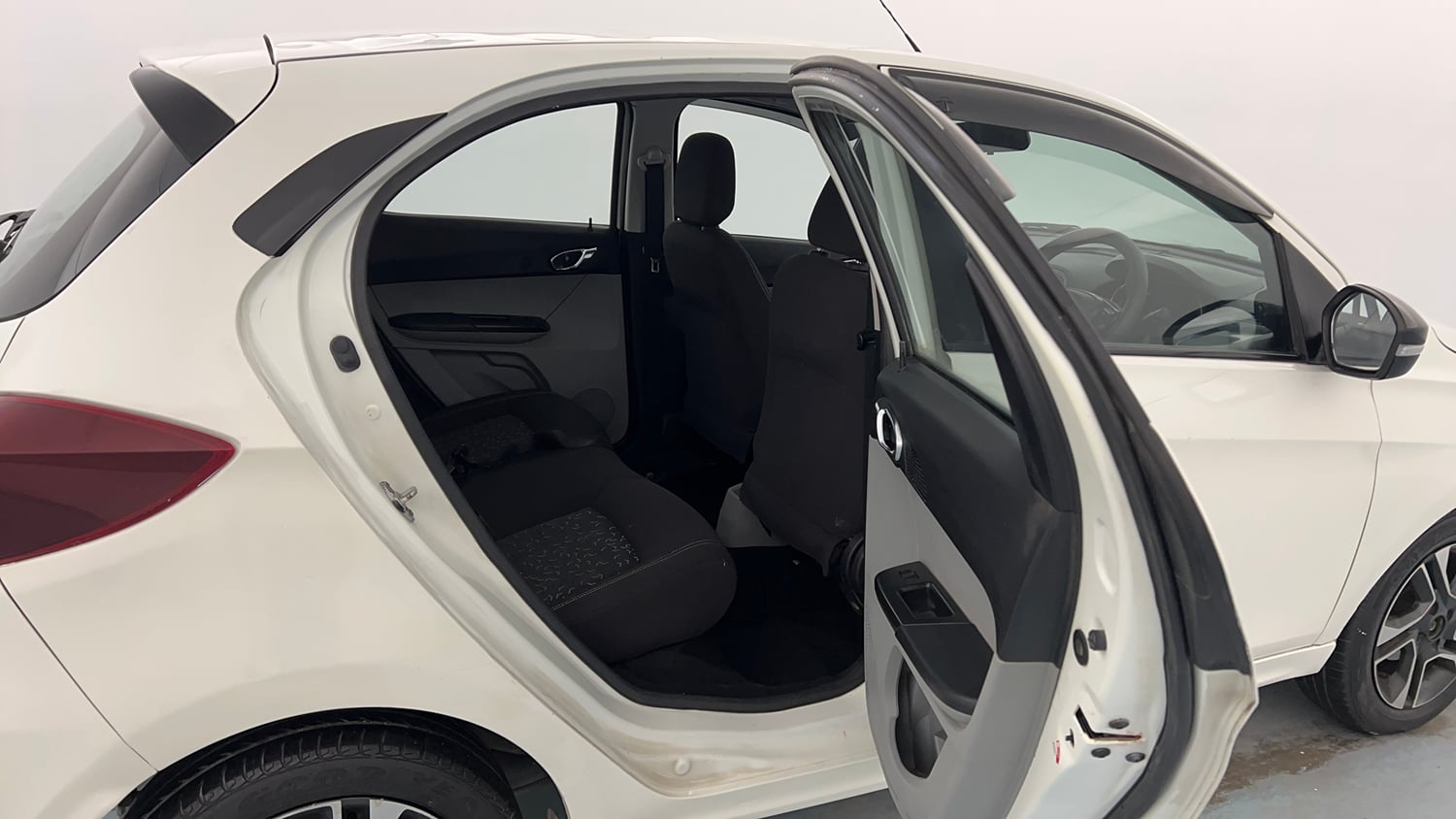 Used 2020 Tata Tiago XZ Plus Petrol Manual interior RIGHT SIDE REAR DOOR CABIN VIEW