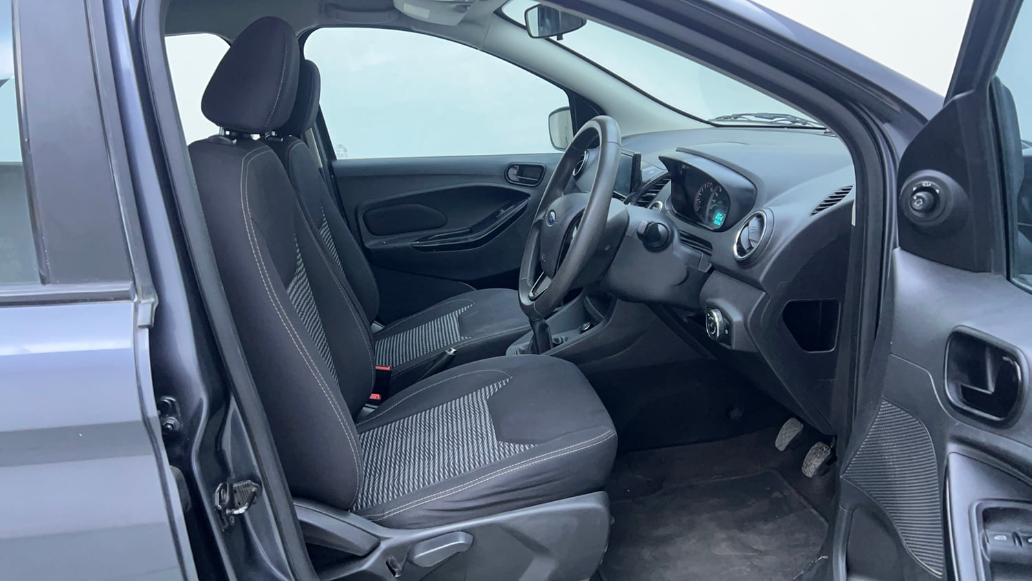 Used 2019 Ford Figo Titanium 1.2 Ti-VCT MT Petrol Manual interior RIGHT SIDE FRONT DOOR CABIN VIEW