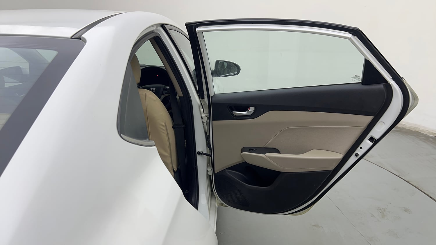 Used 2019 Hyundai Verna EX 1.4 VTVT Petrol Manual interior RIGHT REAR DOOR OPEN VIEW