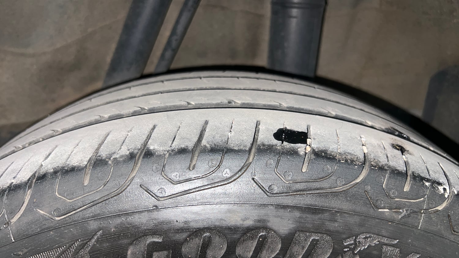 Used 2022 Honda City V Petrol Petrol Manual tyres LEFT REAR TYRE TREAD VIEW