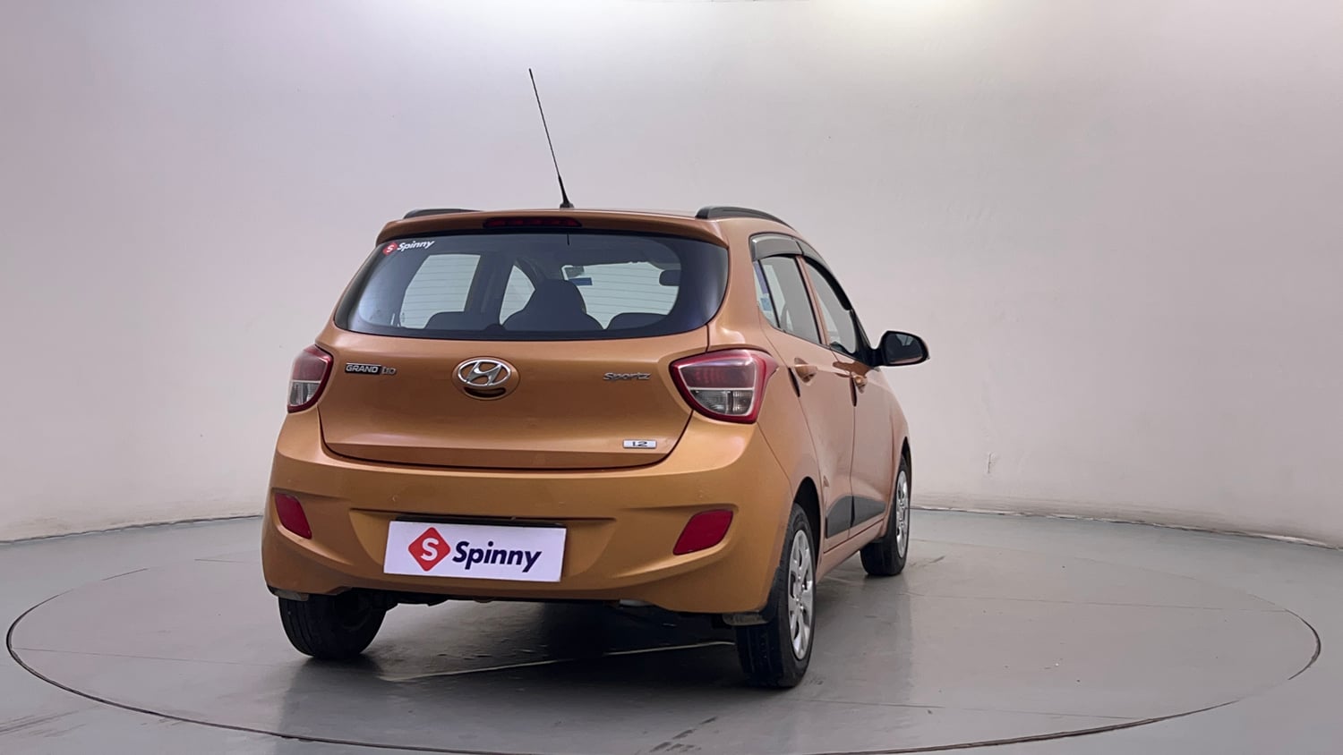 Used 2016 Hyundai Grand i10 Sportz 1.2 Kappa VTVT Petrol Manual exterior RIGHT REAR CORNER VIEW