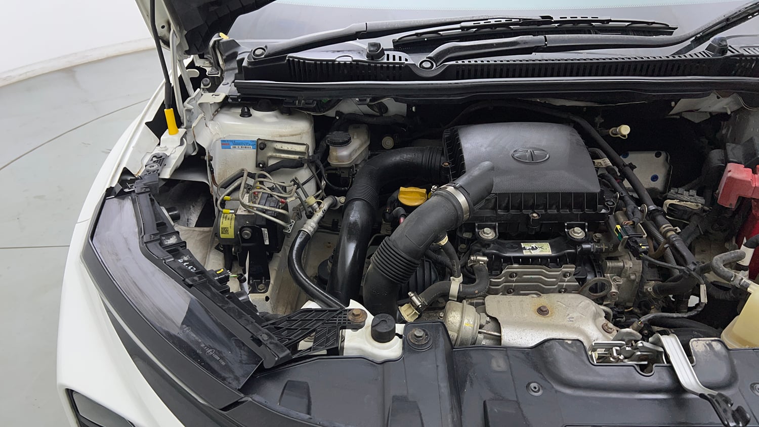 Used 2024 Tata Nexon Fearless 1.2 Revotron Petrol 6MT DT Petrol Manual engine ENGINE RIGHT SIDE VIEW