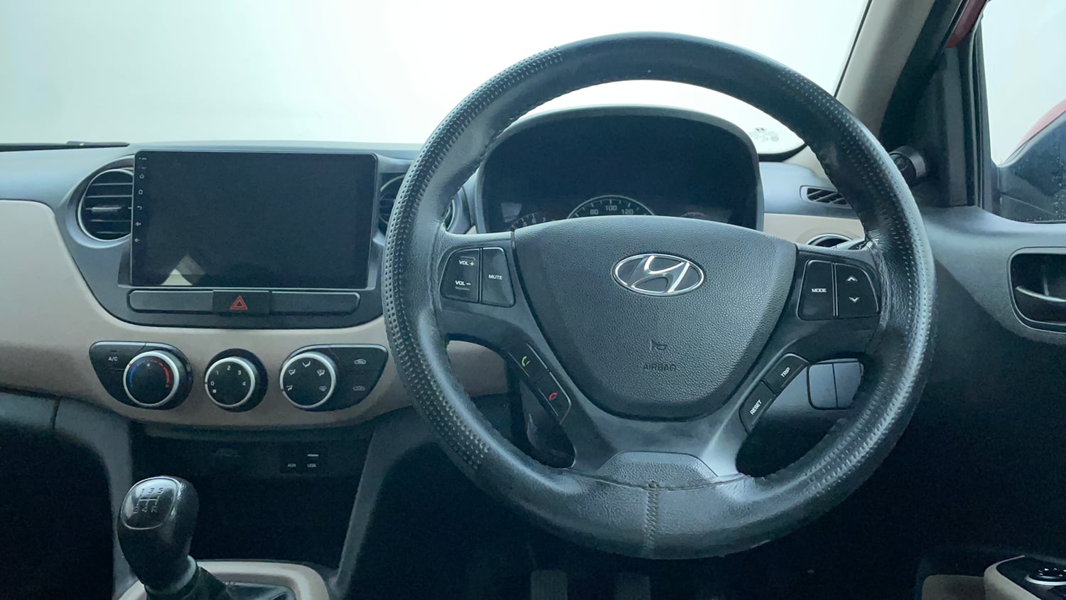 Used 2019 Hyundai Grand i10 Magna 1.2 Kappa VTVT Petrol Manual interior STEERING VIEW