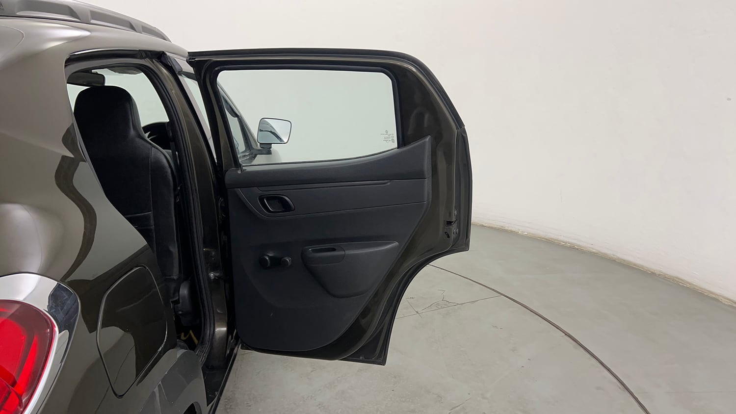 Used 2016 Renault Kwid RXT Petrol Manual interior RIGHT REAR DOOR OPEN VIEW
