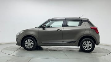 Used 2023 Maruti Suzuki Swift VXi AMT Petrol Automatic Image