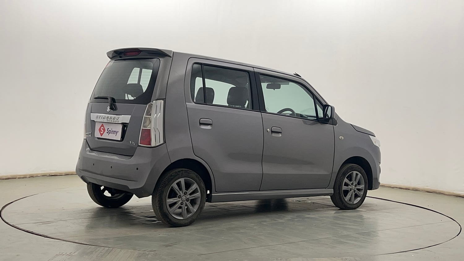 Used 2013 Maruti Suzuki Wagon R Stingray VXi Petrol Manual exterior RIGHT REAR CORNER VIEW