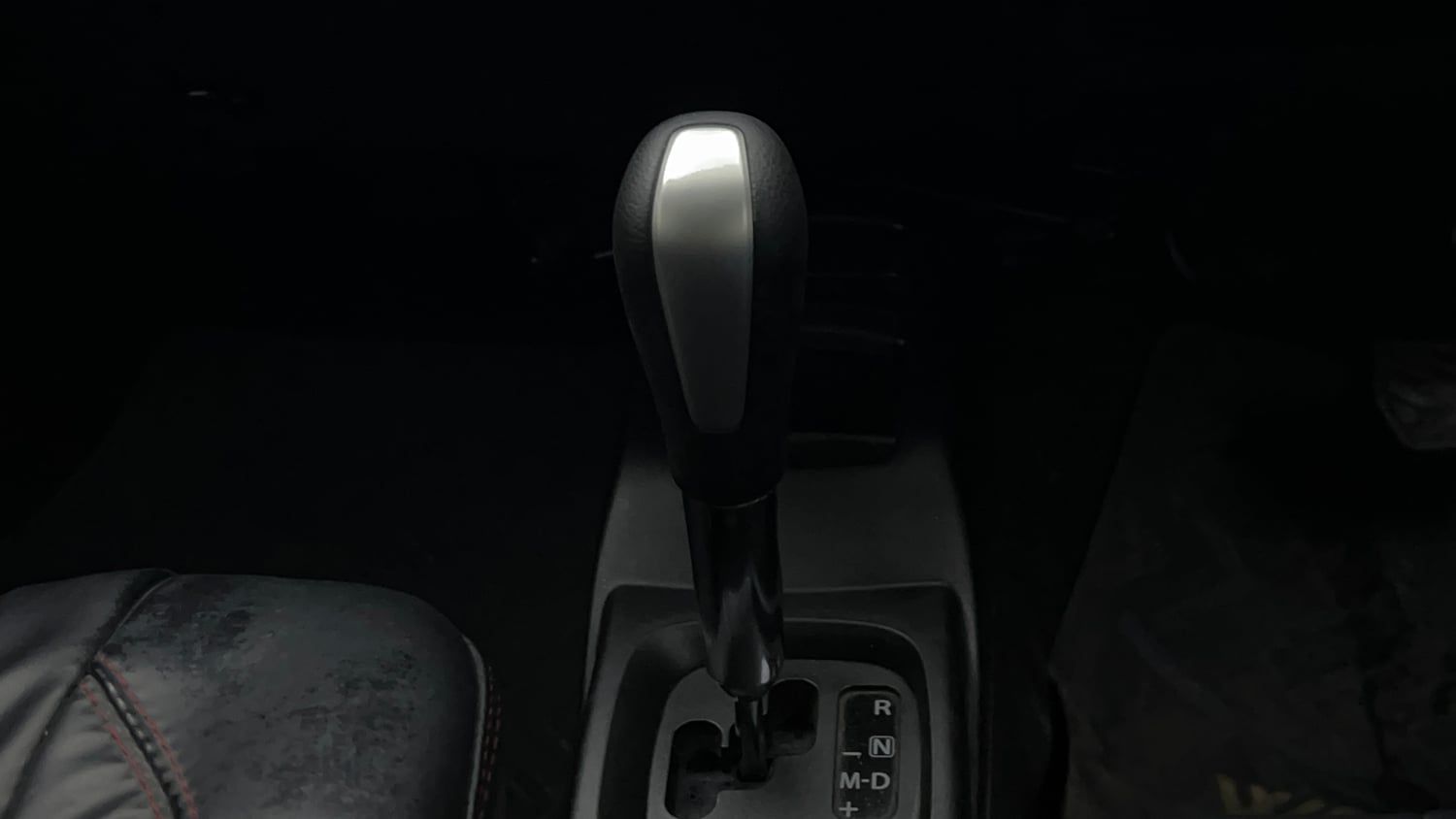 Used 2016 Maruti Suzuki Wagon R 1.0 VXI AMT Petrol Automatic interior GEAR  KNOB VIEW