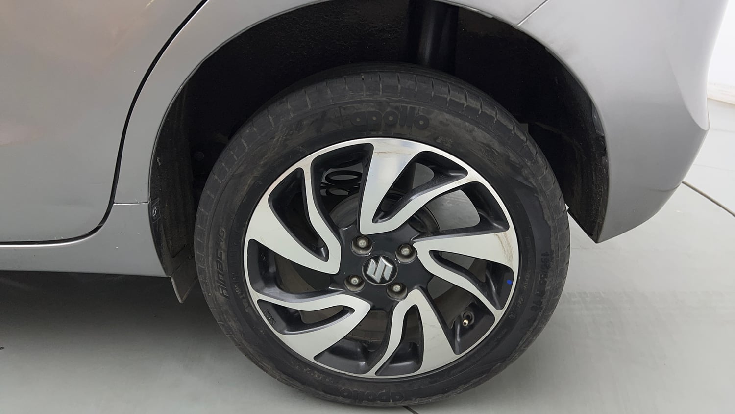 Used 2019 Maruti Suzuki Baleno Alpha Automatic Petrol Automatic tyres LEFT REAR TYRE RIM VIEW