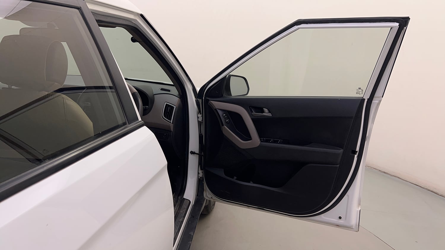 Used 2017 Hyundai Creta SX Plus 1.6 AT Petrol Petrol Automatic interior RIGHT FRONT DOOR OPEN VIEW