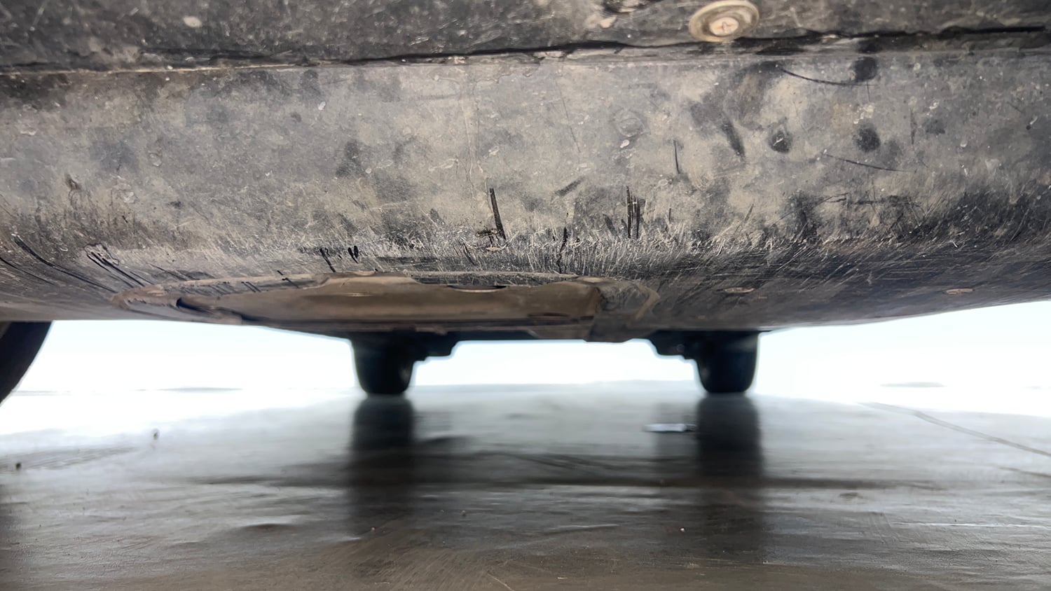 Used 2017 Honda City VX CVT Petrol Petrol Automatic extra FRONT LEFT UNDERBODY VIEW