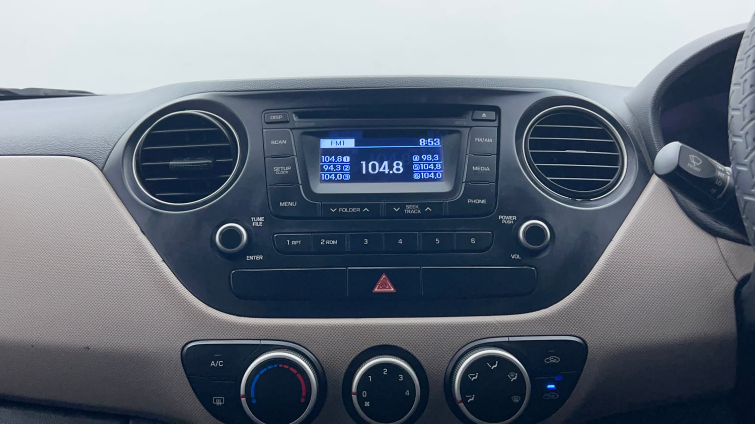 Used 2015 Hyundai Grand i10 Sportz 1.2 Kappa VTVT Petrol Manual interior MUSIC SYSTEM & AC CONTROL VIEW