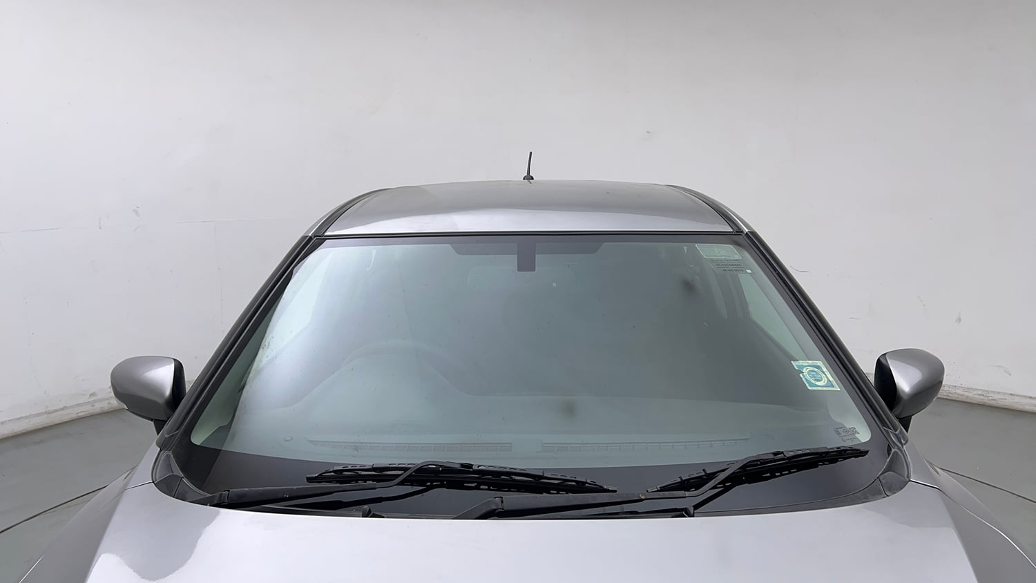 Used 2019 Maruti Suzuki Baleno Alpha Automatic Petrol Automatic exterior FRONT WINDSHIELD VIEW