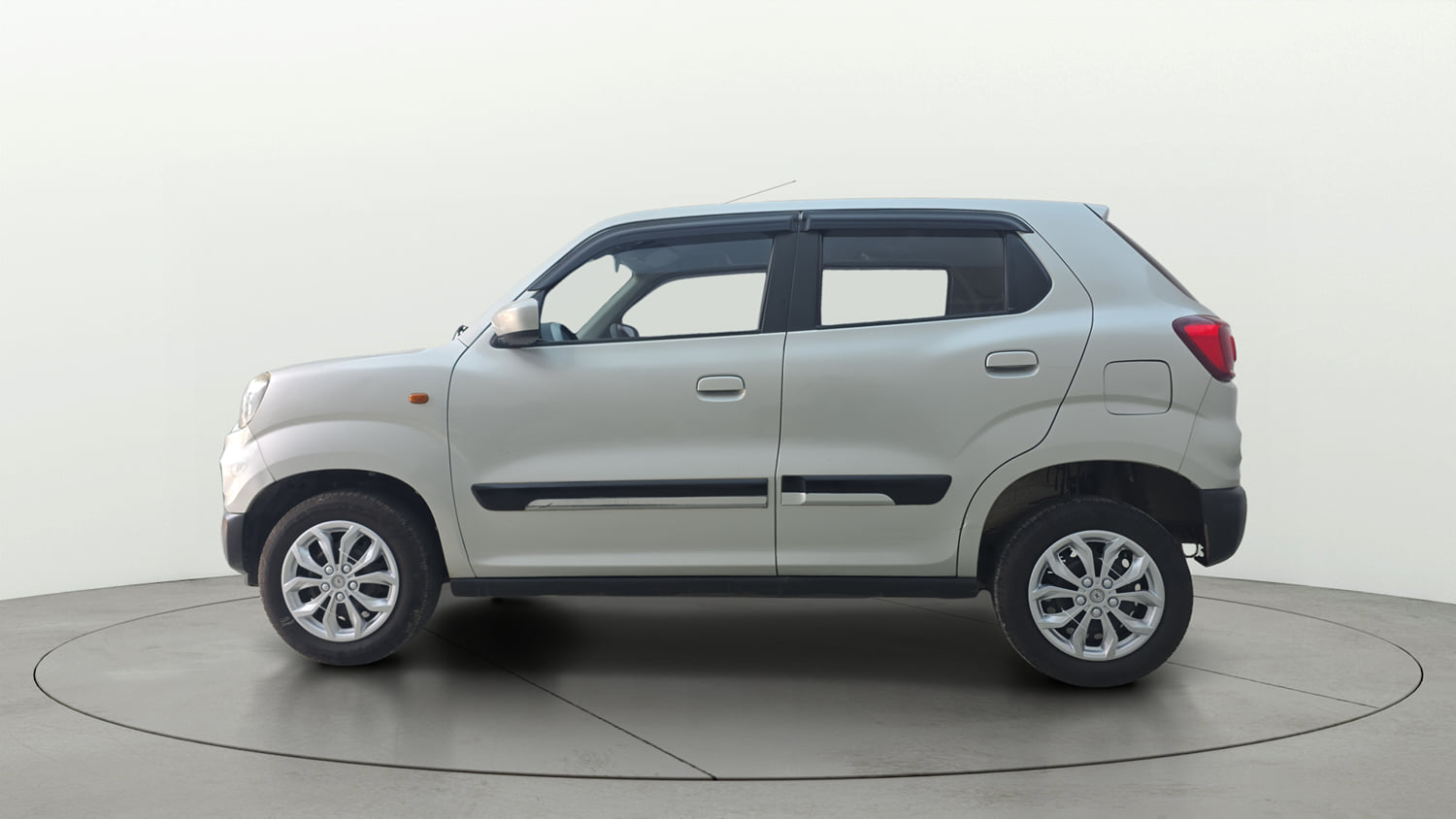 Used 2023 Maruti Suzuki S-Presso VXi Plus (O) AMT Petrol Automatic exterior LEFT SIDE VIEW