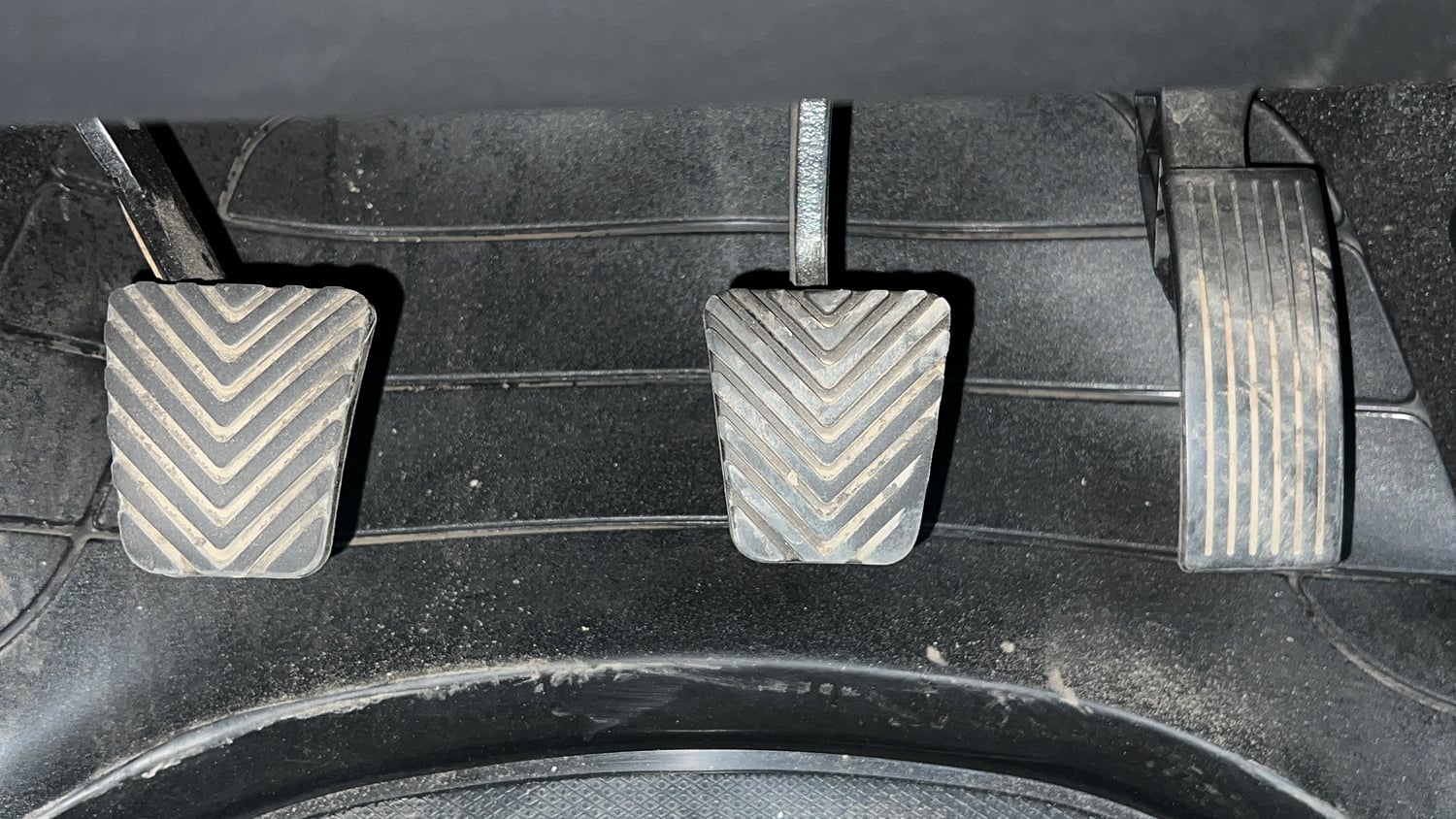 Used 2021 Hyundai Venue SX (O) 1.0 Turbo Petrol Manual interior PEDALS VIEW